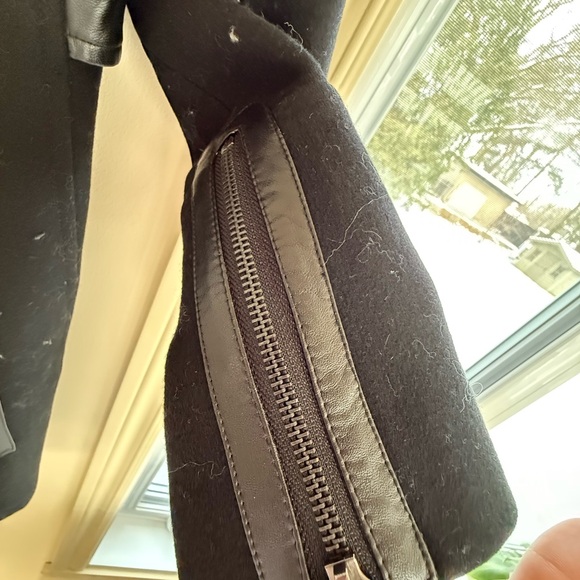 William Rast Elegant Black Jacket - Picture 2 of 7